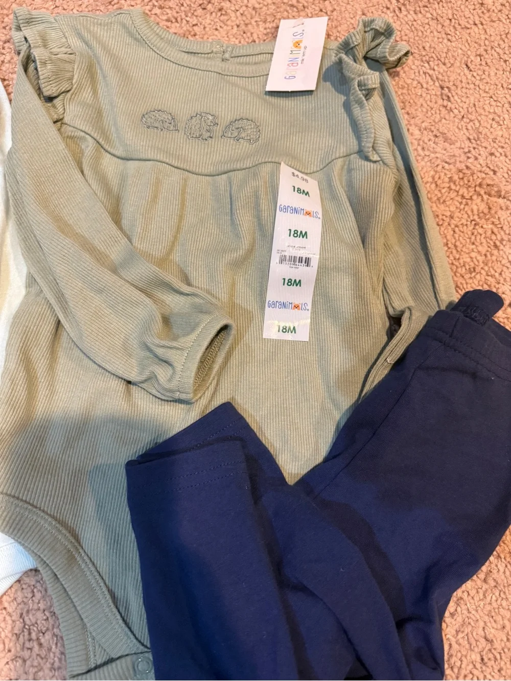 Little girl bundle of clothes 18mo-2T with bonus play purse and car window shade